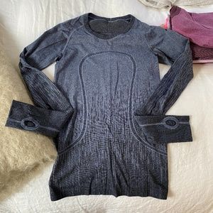 Lululemon Swiftly Shirt Size 6